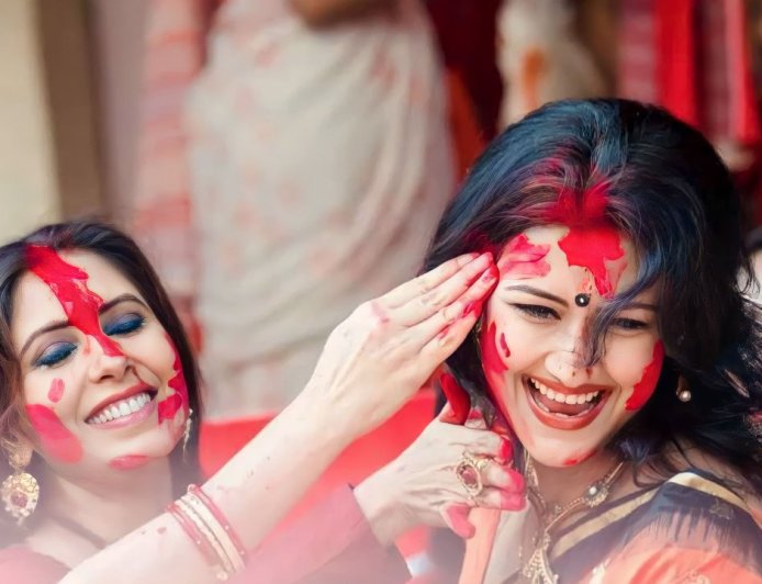 Sindoor Khela: A Joyous Tradition Of Durga Puja Celebrations With A Fascinating History