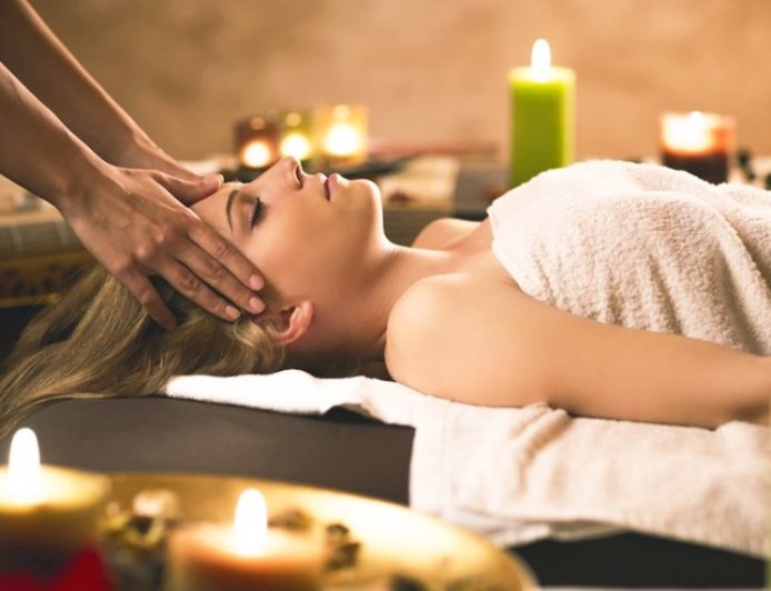 Love in a Bottle: Creams and Oils for Romantic Skincare