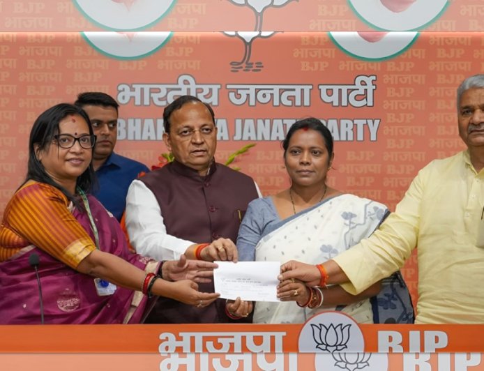 Former BJD MP Mamata Mohanta has joined the Bharatiya Janata Party