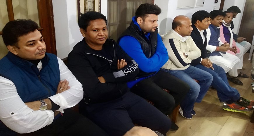 ସାଂସଦ, ବିଧାୟକ ନା ବିଜେଡିର ଚାକିରିଆ